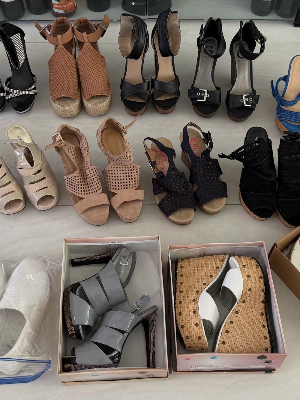 Variety of shoes (closet clean out) $15 each - excellent condion, size 7.5-8